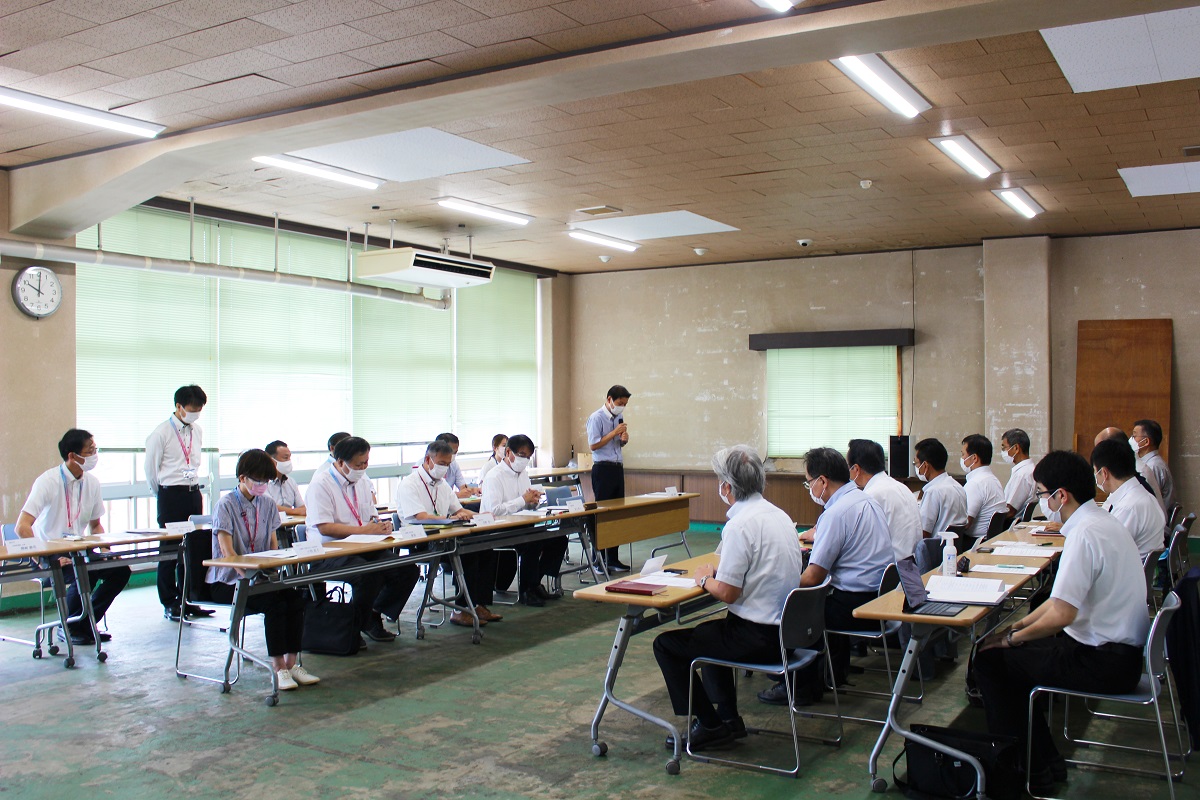 協議会の様子の写真1枚目
