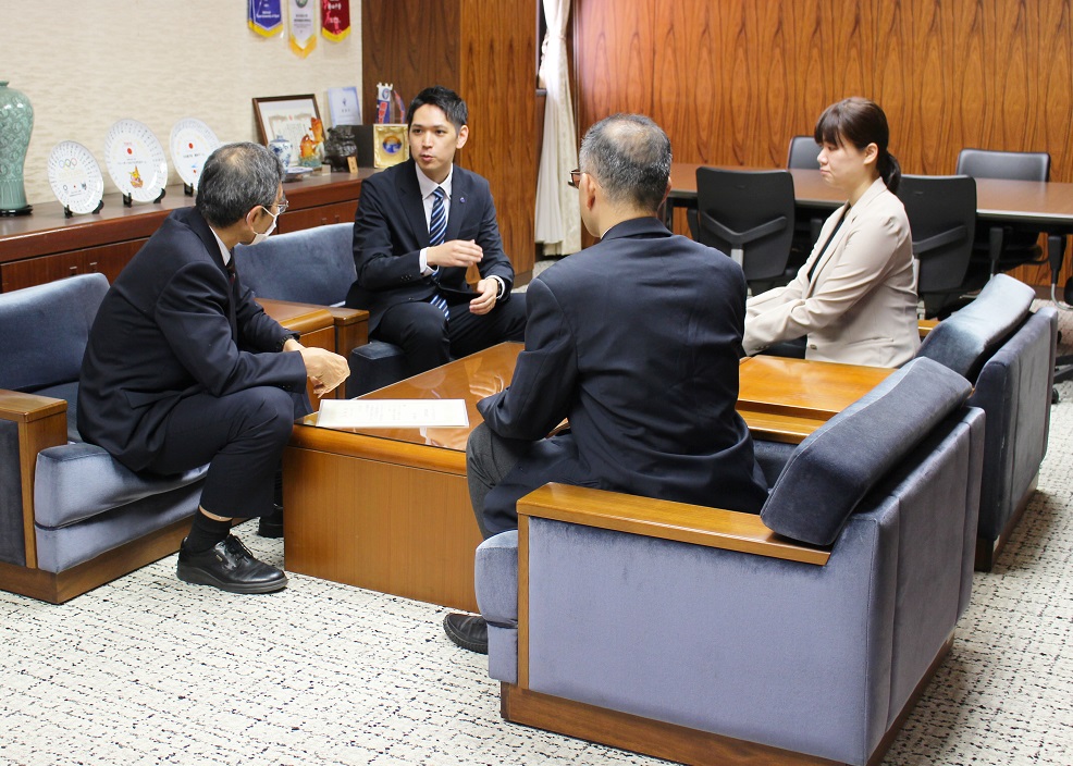 学長報告の様子