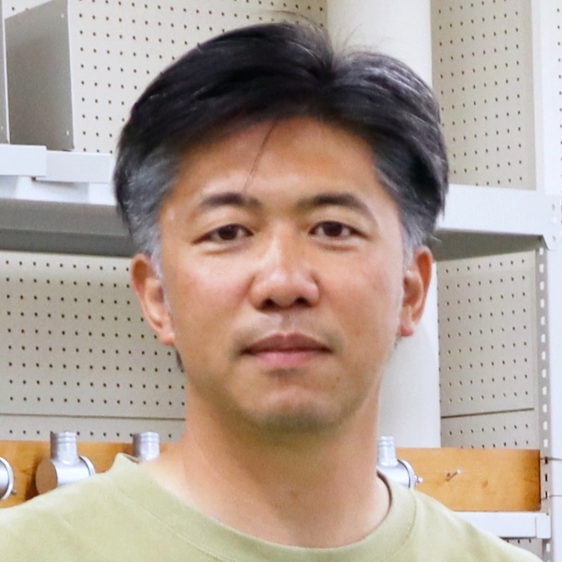 髙井 洋平
